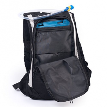 BTR Trinkrucksack CK (8L) mit doppelwandiger Trinkblase (2L), Trinksystem, Trinkbeutel - Ideal zum Wandern, Klettern, Fahrradfahren, Fahrradrucksack, sowie Laufsport oder Camping - 4
