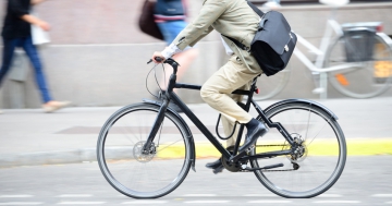 Trekkingrad in der Stadt