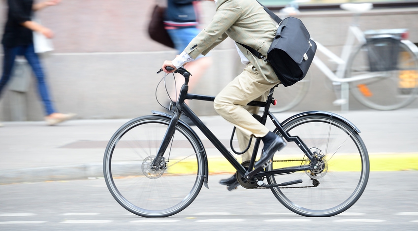 Trekkingrad in der Stadt